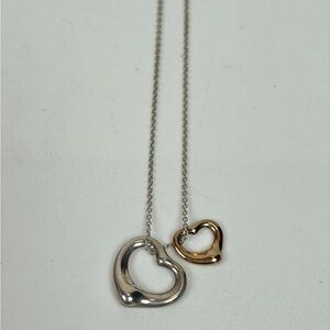 ❤️SOLD❤️
Tiffany and co double heart